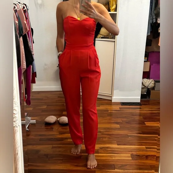 Red romper - Picture 2 of 2
